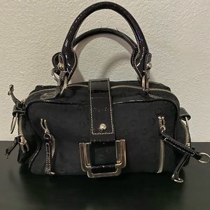 Guess purse